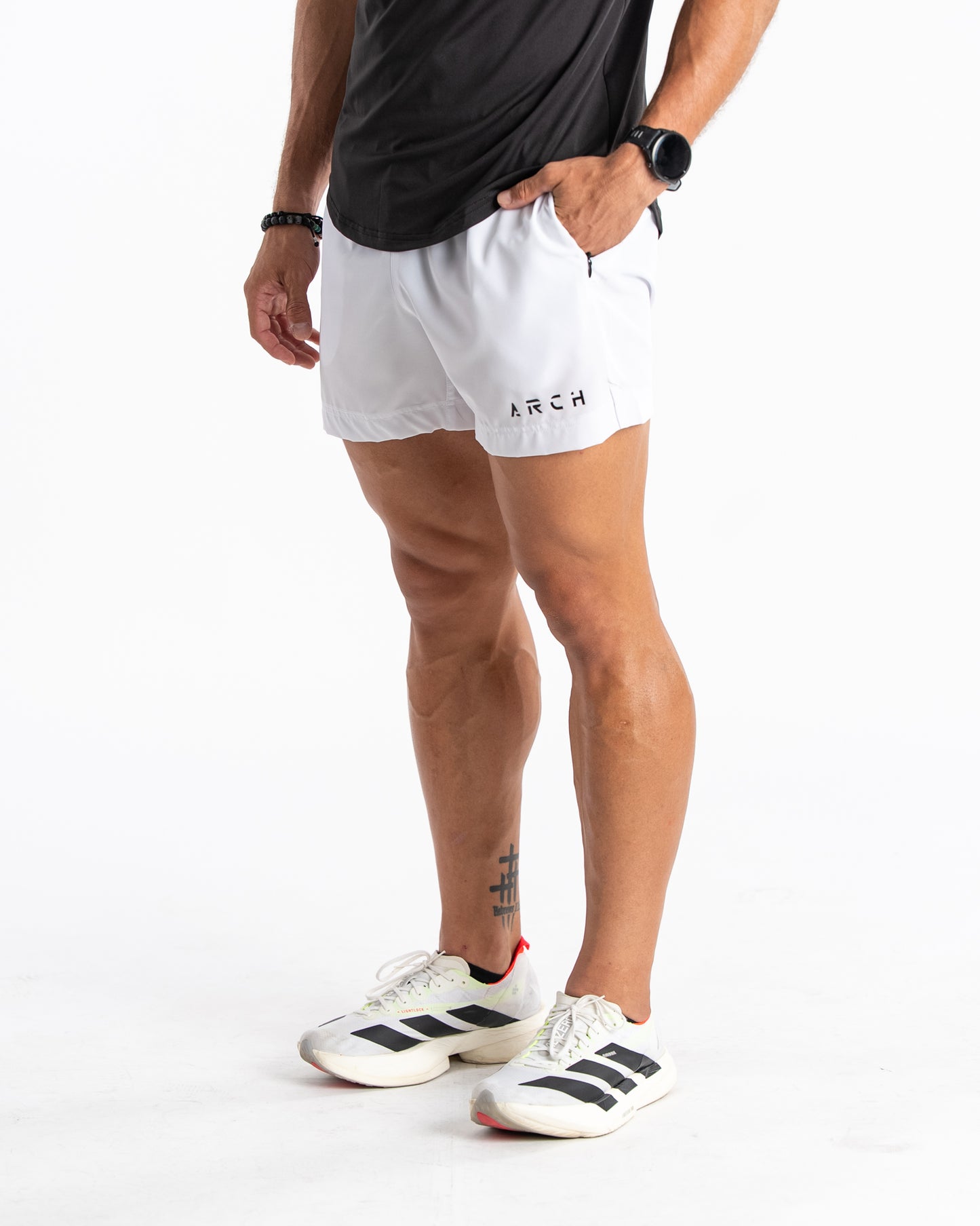 ARCH Shorts – White