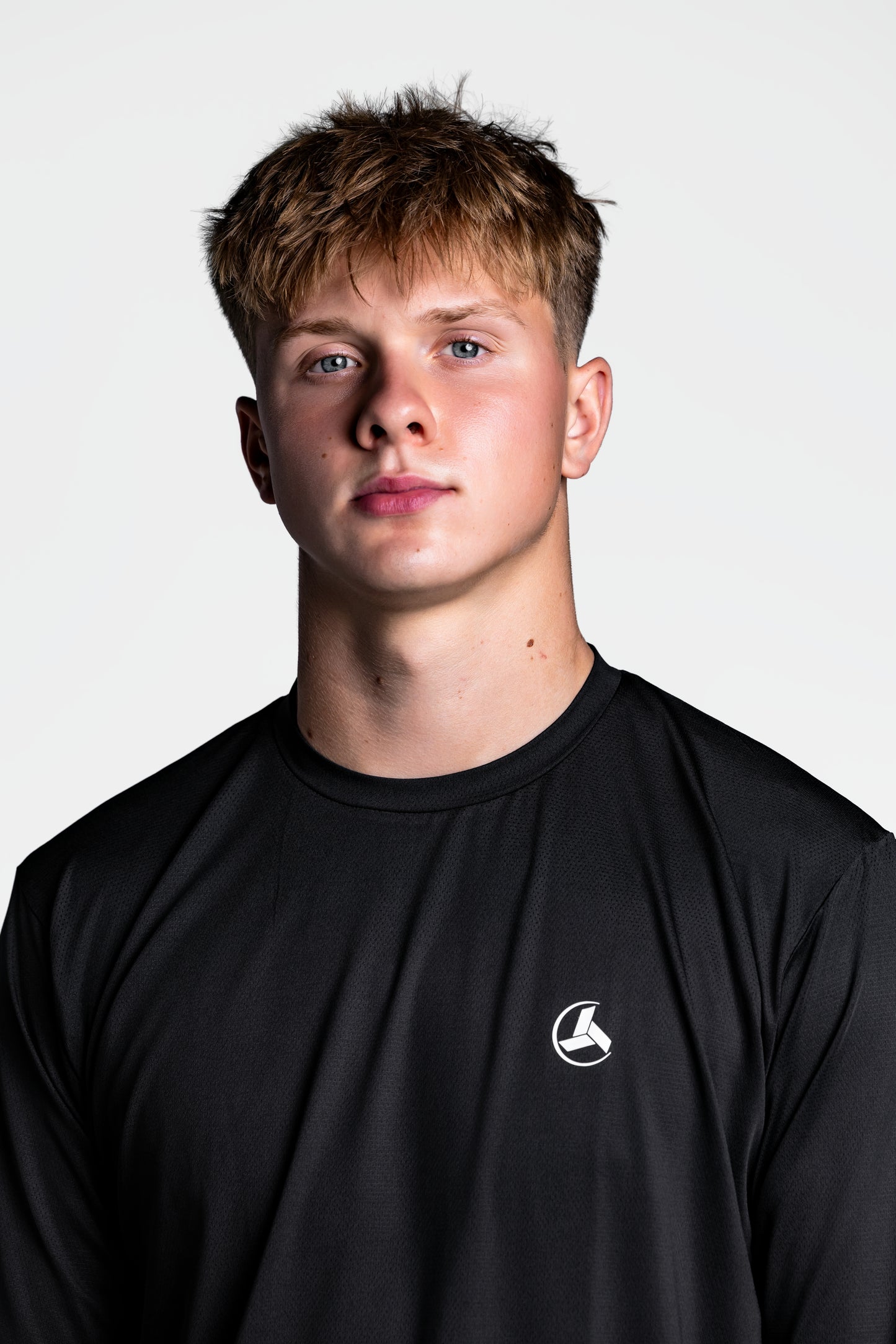 Black Essentials Long Sleeve